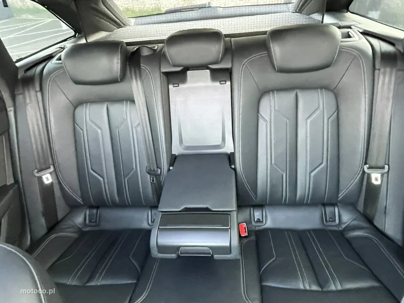 Audi A6 C8 10