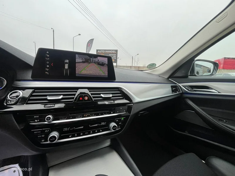 BMW Seria 5 G30 530 24