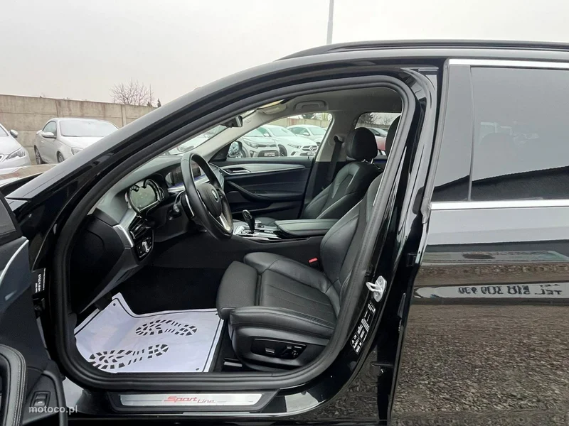 BMW Seria 5 G30 530 7