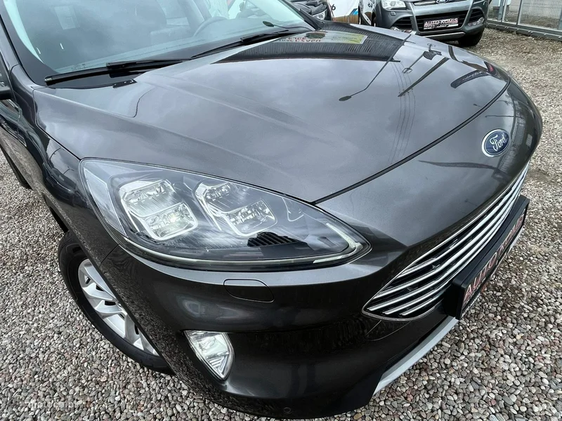 Ford Kuga III 28