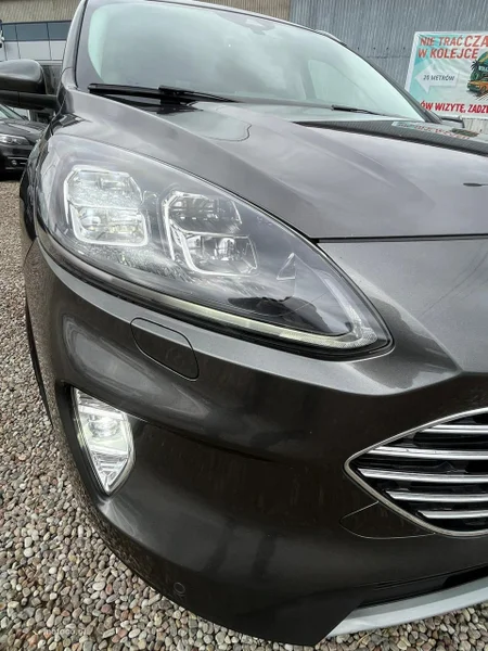 Ford Kuga III 29