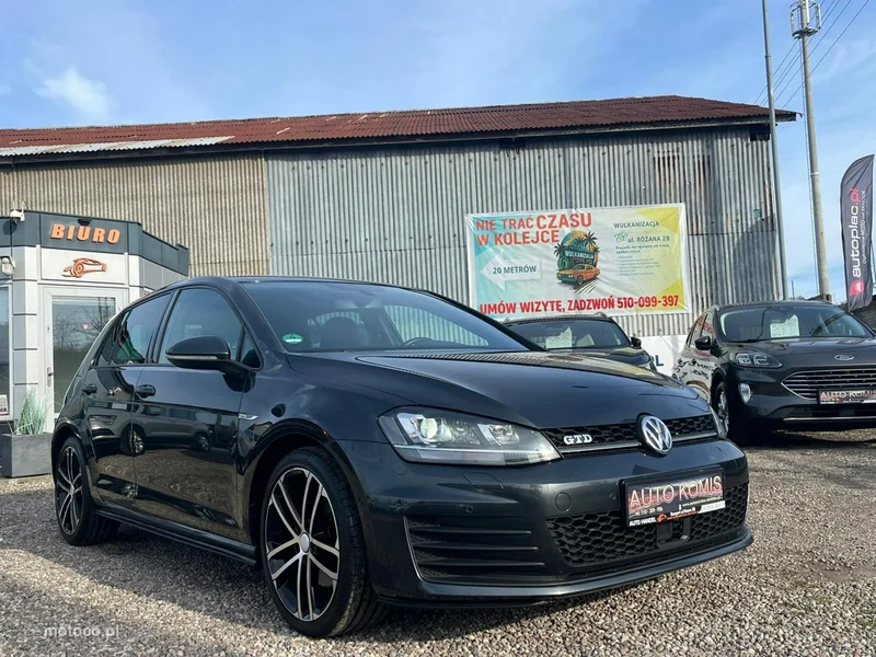 Volkswagen Golf VII 26