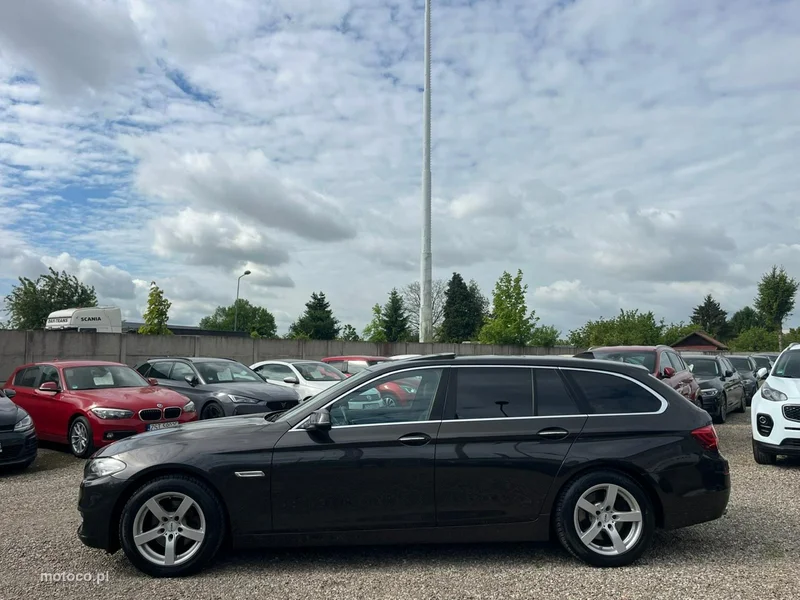 BMW Seria 5 F10 520 11