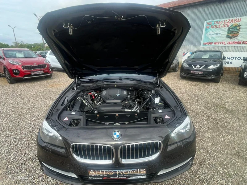 BMW Seria 5 F10 520 12