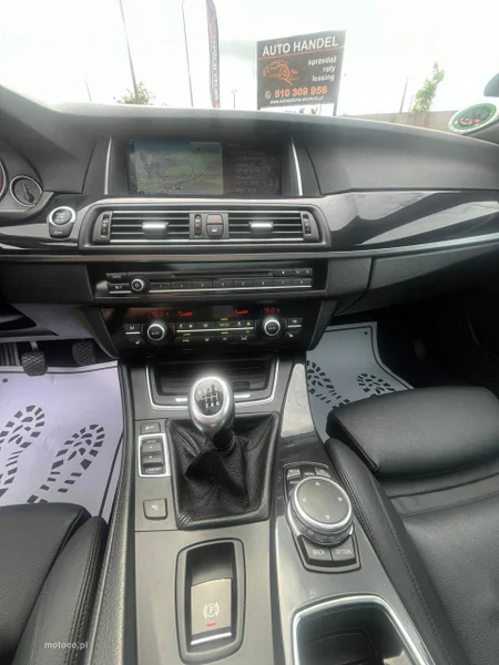 BMW Seria 5 F10 520 16