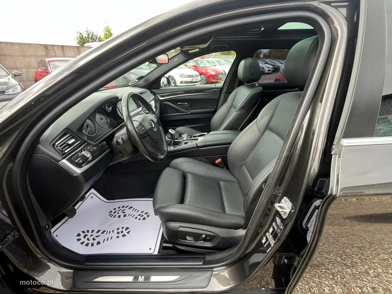 BMW Seria 5 F10 520 21