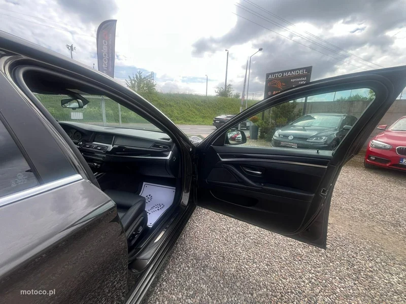 BMW Seria 5 F10 520 24