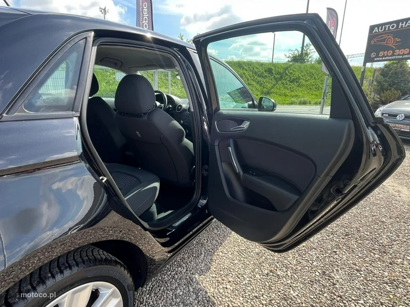Audi A1 8X 38
