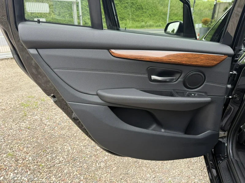 BMW Active Tourer 21