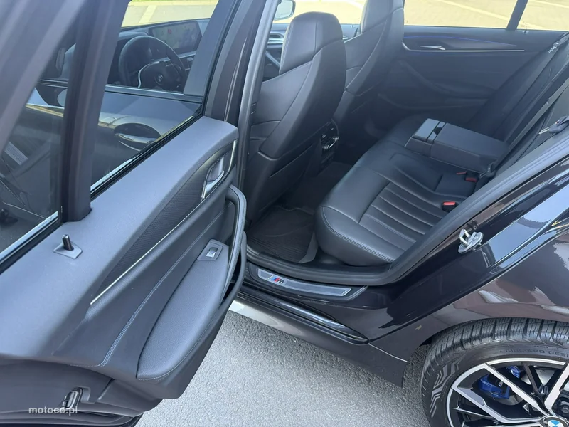 BMW Seria 5 G30 520 21