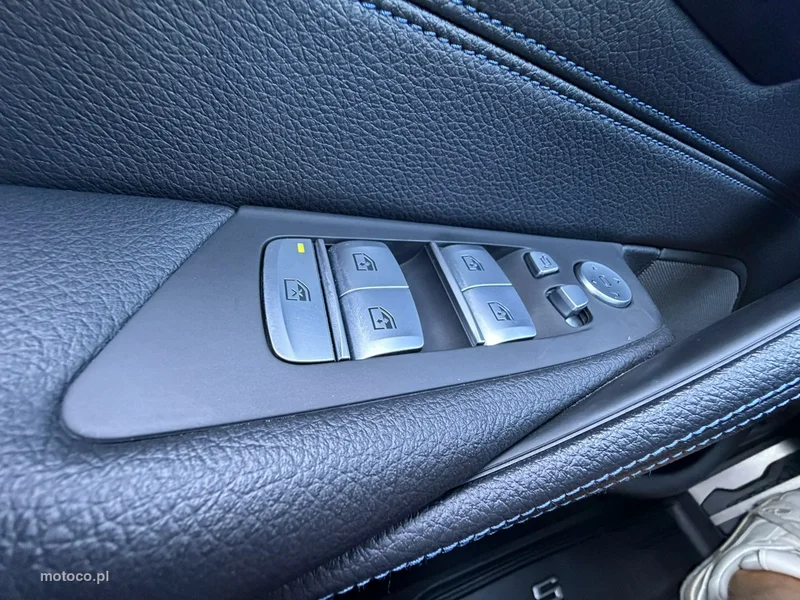 BMW Seria 5 G30 520 35