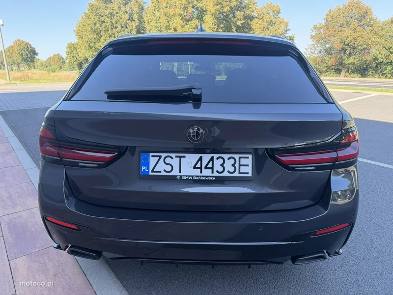 BMW Seria 5 G30 520 5