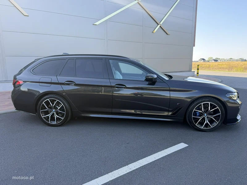 BMW Seria 5 G30 520 7