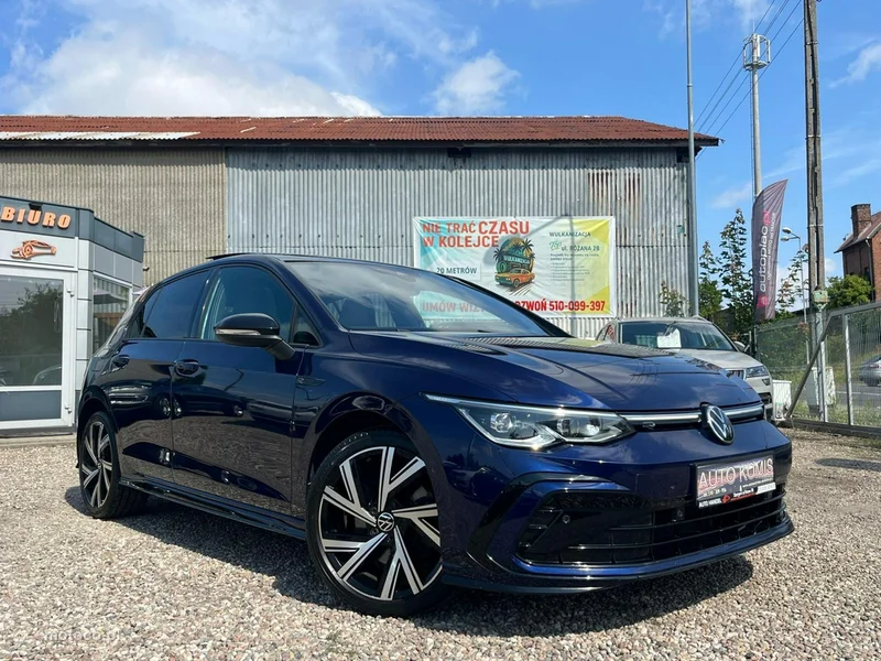 Volkswagen Golf VIII 3
