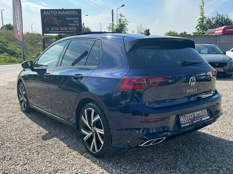 Volkswagen Golf VIII 39