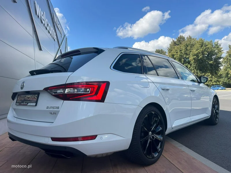 Skoda Superb III 42