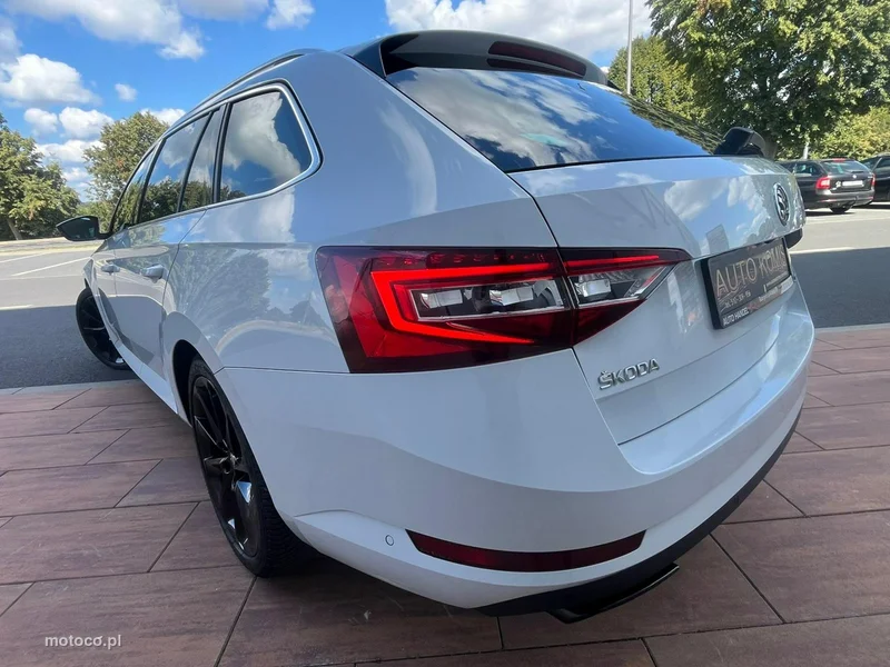 Skoda Superb III 6