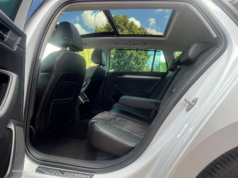 Skoda Superb III 9