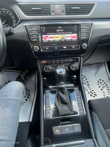 Skoda Superb III 10