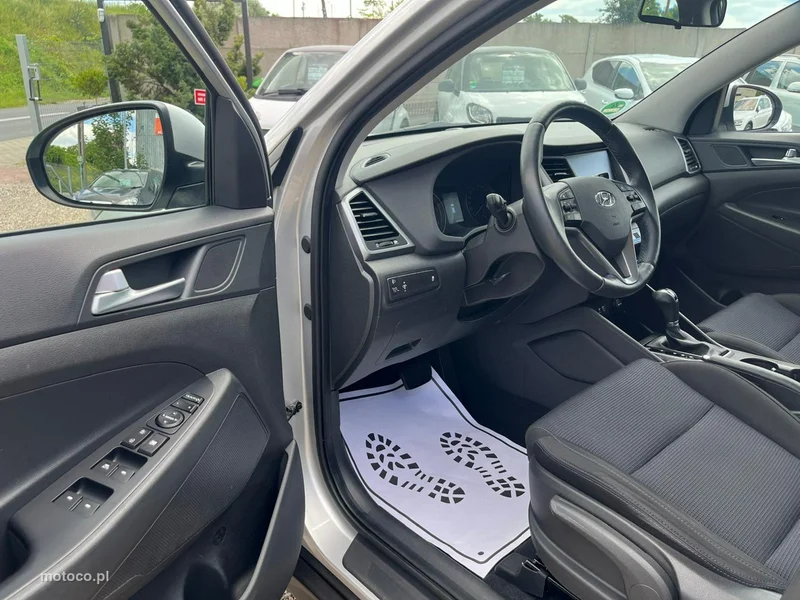 Hyundai TUCSON 17
