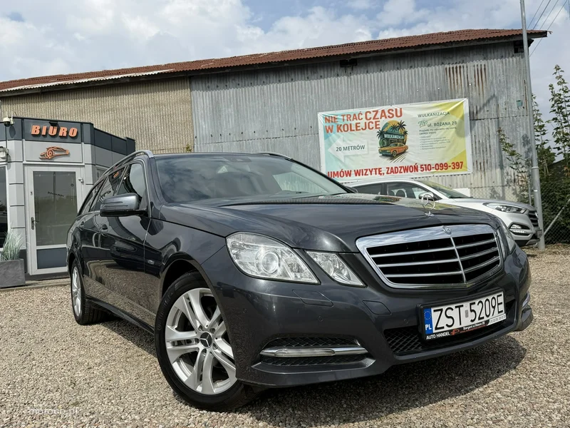 Mercedes-Benz Klasa E W212 E 200 3