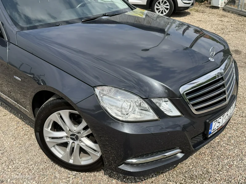 Mercedes-Benz Klasa E W212 E 200 24