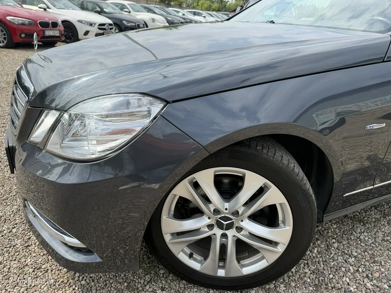 Mercedes-Benz Klasa E W212 E 200 27