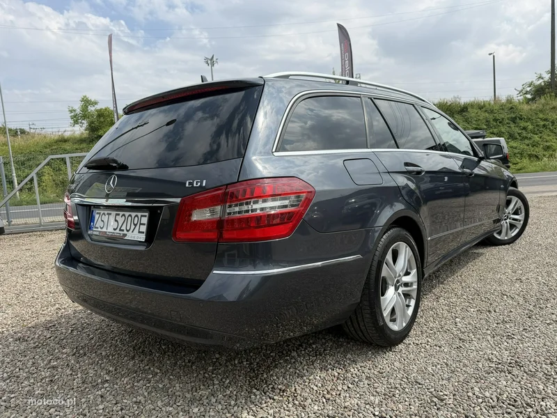 Mercedes-Benz Klasa E W212 E 200 28