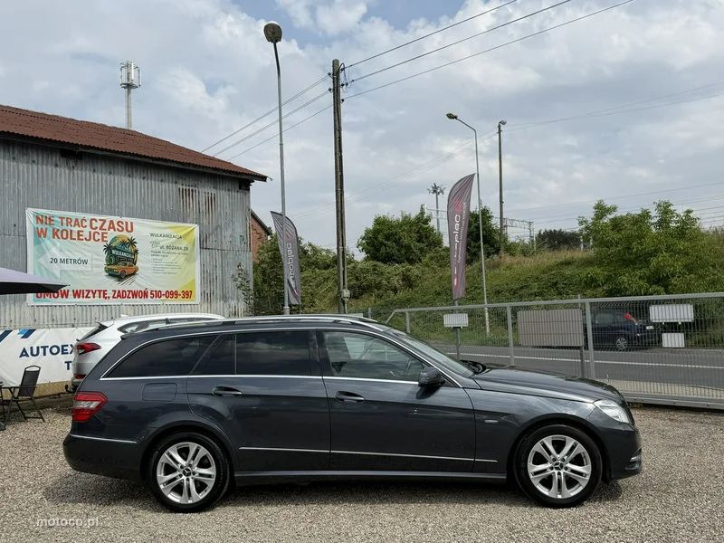 Mercedes-Benz Klasa E W212 E 200 33