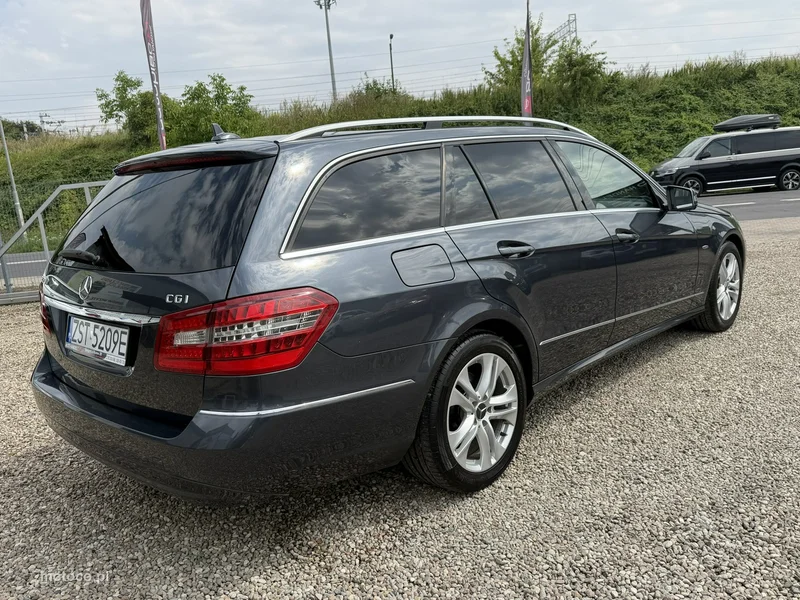 Mercedes-Benz Klasa E W212 E 200 35