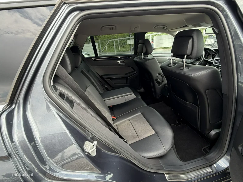 Mercedes-Benz Klasa E W212 E 200 9