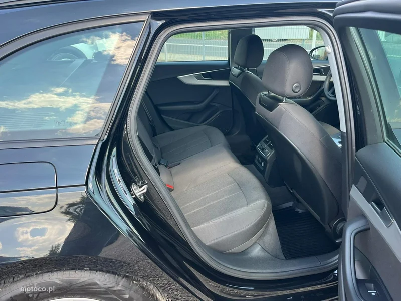 Audi A4 B9 9
