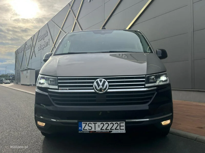 Volkswagen Multivan 2