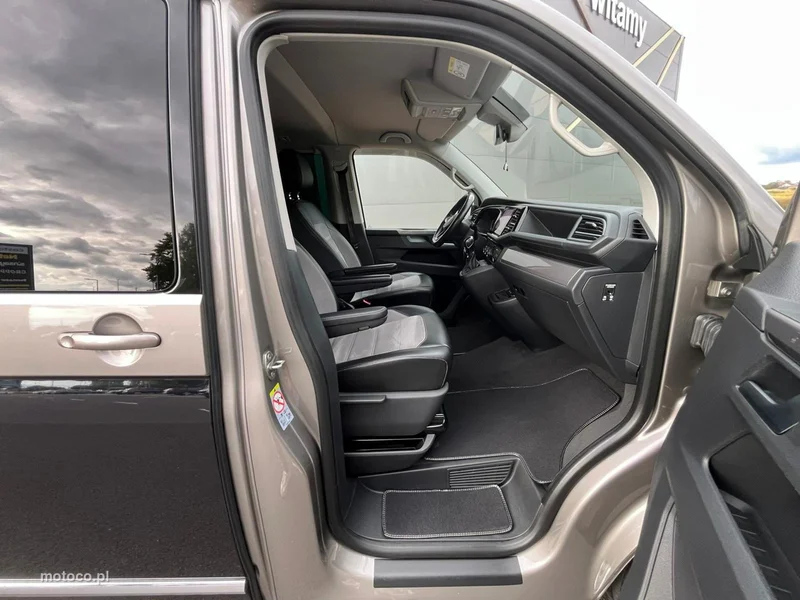 Volkswagen Multivan 7