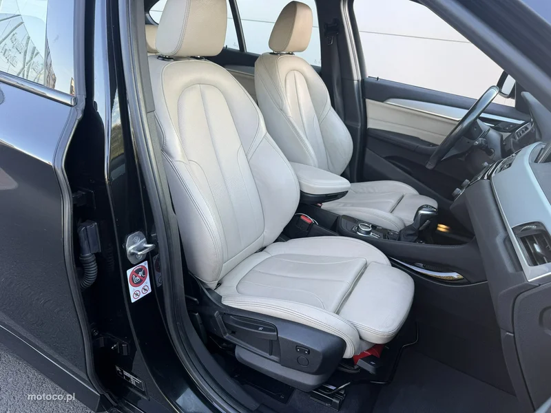BMW X1 F48 30