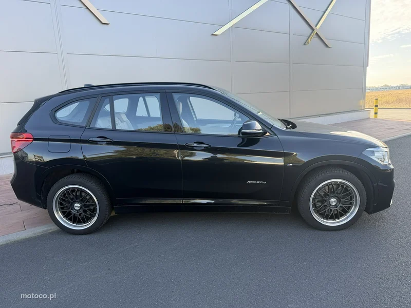 BMW X1 F48 8