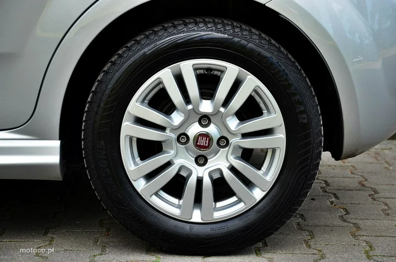 Fiat Punto 2012 3