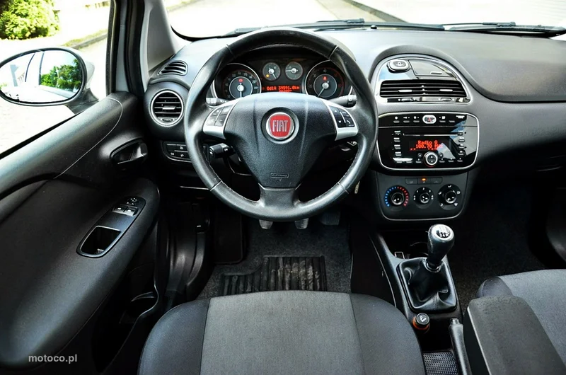 Fiat Punto 2012 25