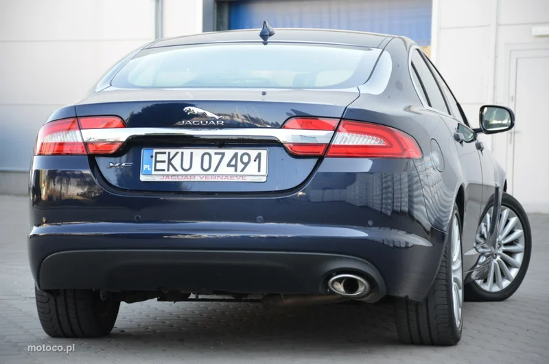 Jaguar XF 20