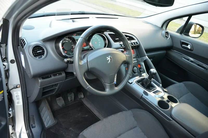 Peugeot 3008 24
