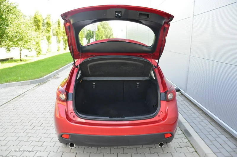 Mazda 3 2
