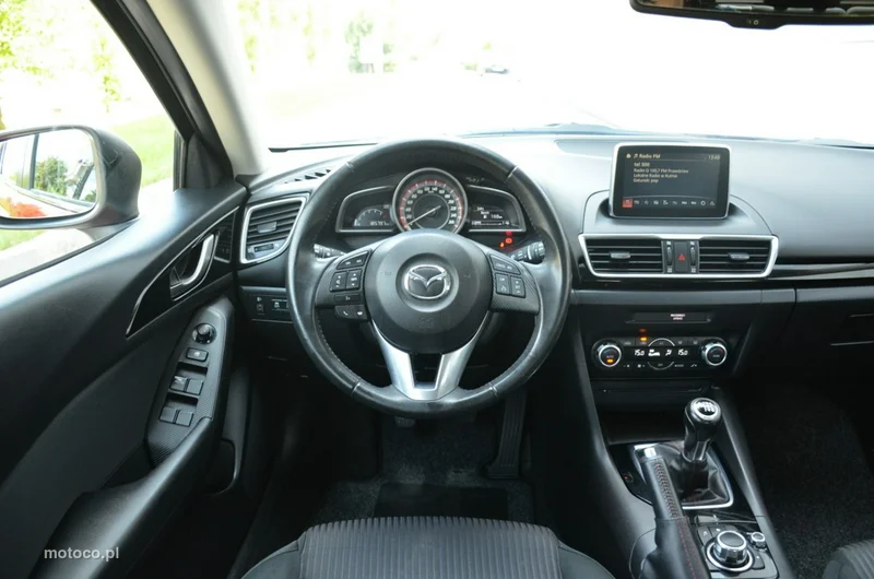 Mazda 3 24