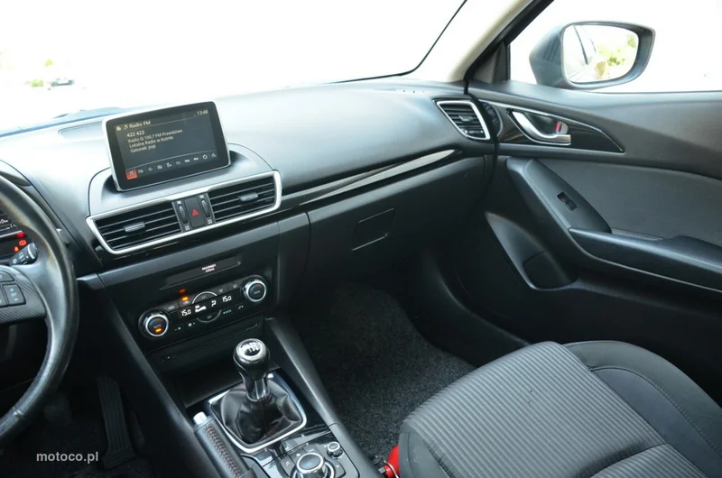 Mazda 3 25