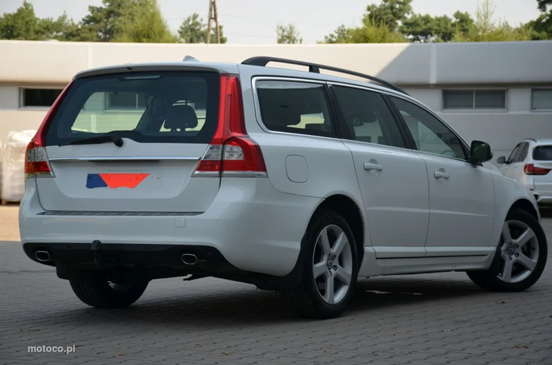 Volvo V70 11