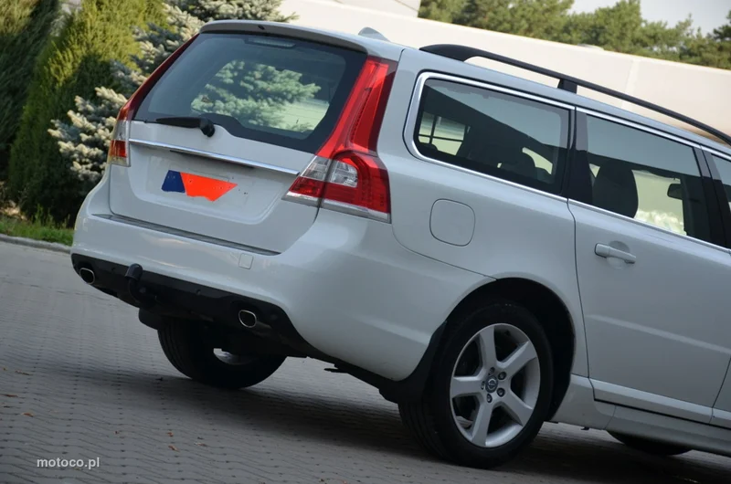 Volvo V70 13
