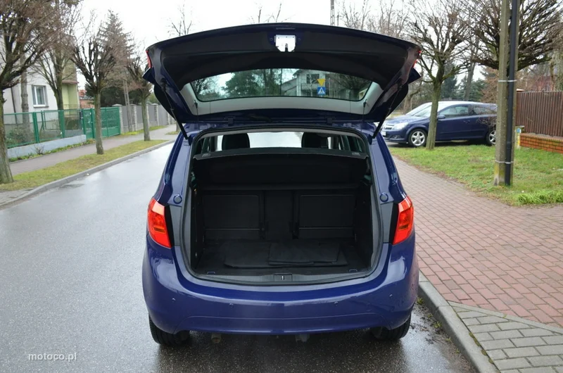 Opel Meriva B 2