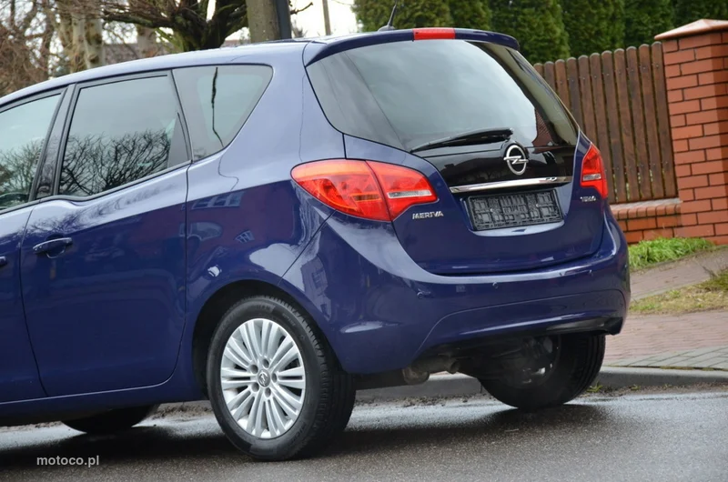 Opel Meriva B 6