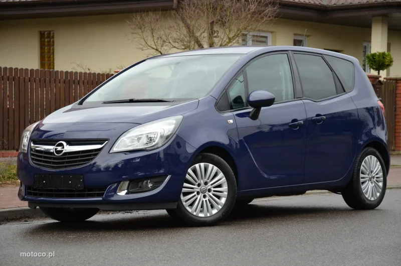 Opel Meriva B 10
