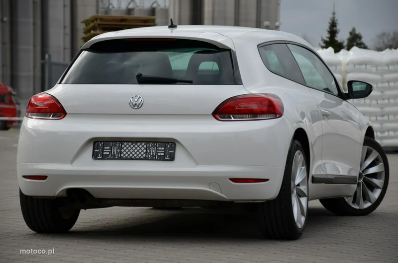 Volkswagen Scirocco III 16
