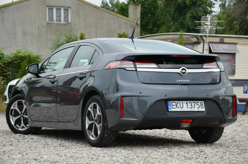 Opel Ampera 12